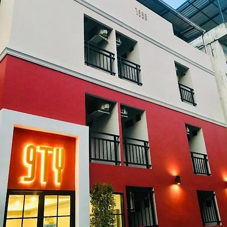 9Ty Hotel Bangkok Extérieur photo