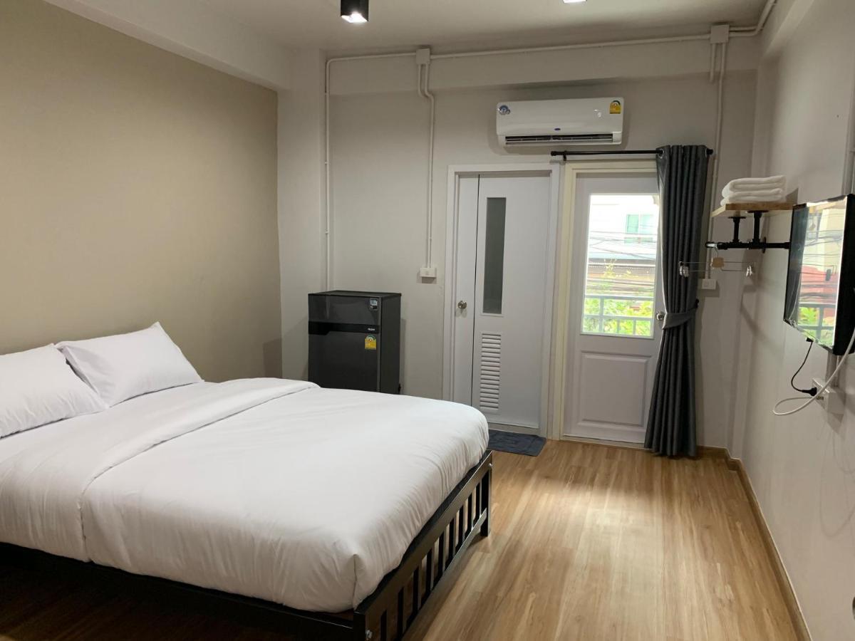9Ty Hotel Bangkok Extérieur photo