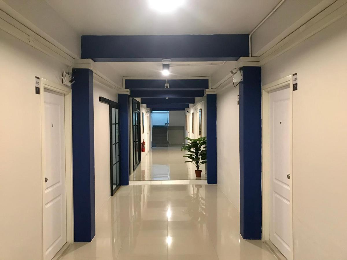 9Ty Hotel Bangkok Extérieur photo