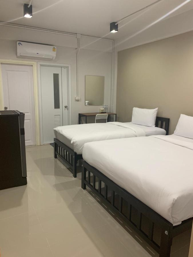 9Ty Hotel Bangkok Extérieur photo